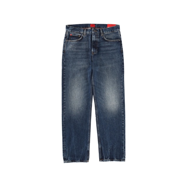 belt-loop pocket jeans