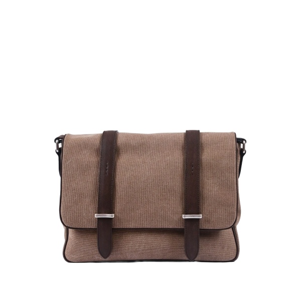 buckle-fastening leather shoulder bag