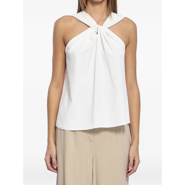 Crossed knot top