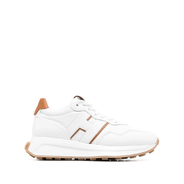 logo-patch low-top sneakers