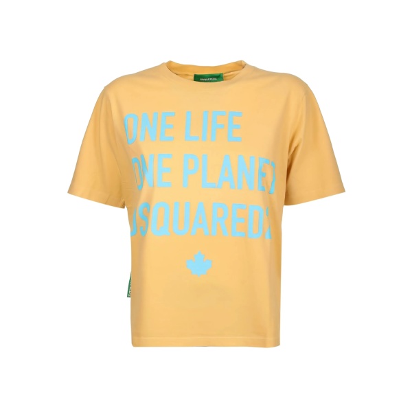 maple-leaf graphic T-shirt