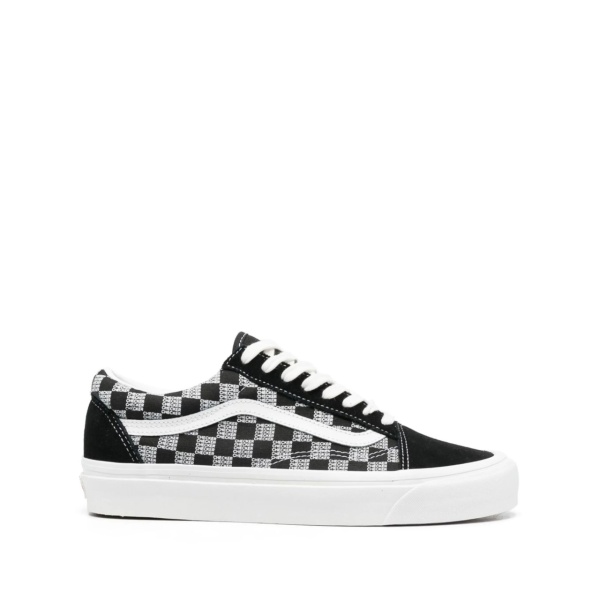 Old Skool lace-up sneakers