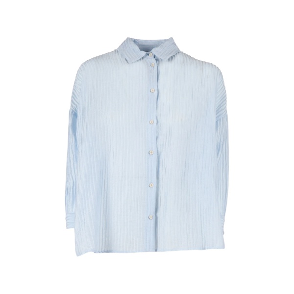 pleated shirt