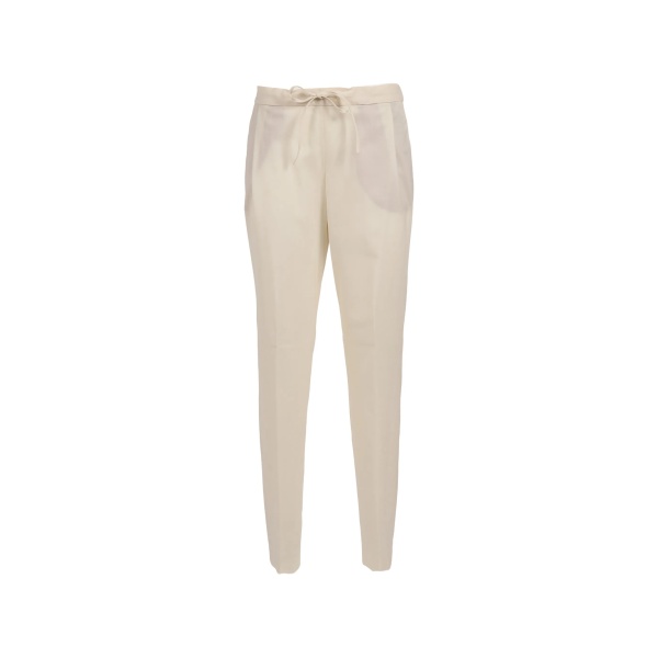 pleated trousers