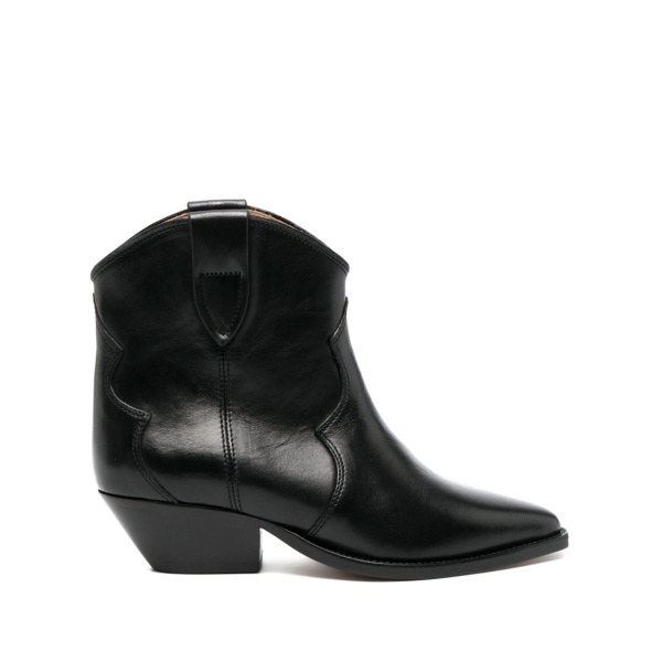 pointed-toe leather ankle boots