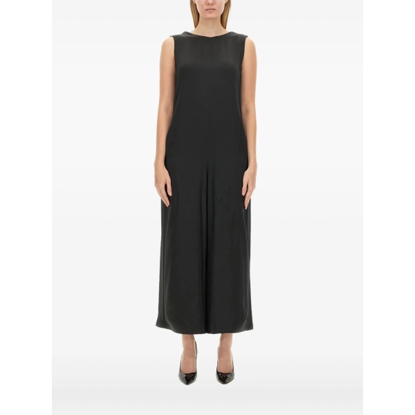 sleeveless jumpsuit