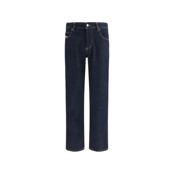 slim fit jeans