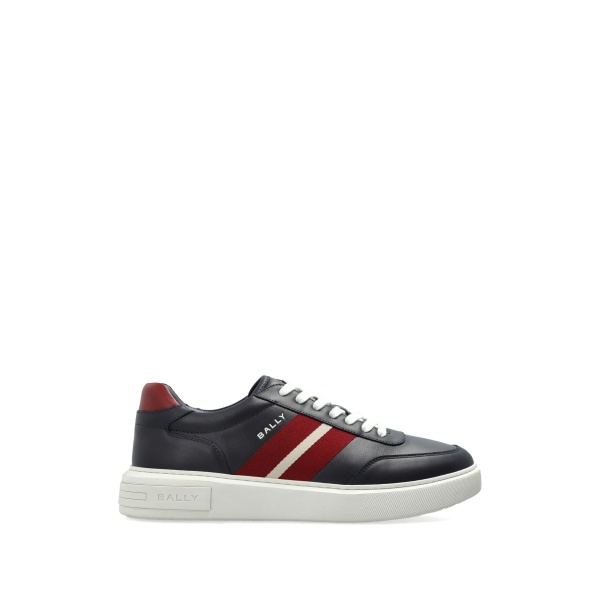 stripe-detail sneakers