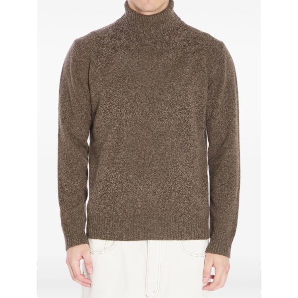 turtleneck sweater
