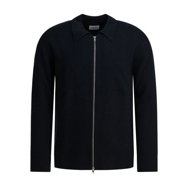 zip-fastening cardigan