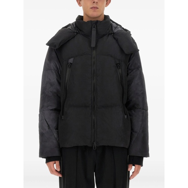 zip-fastening jacket