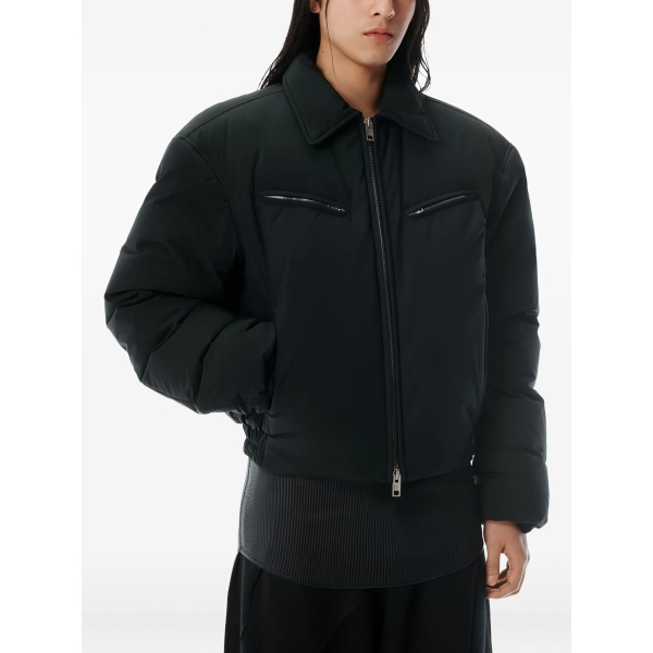 zip pocket jacket