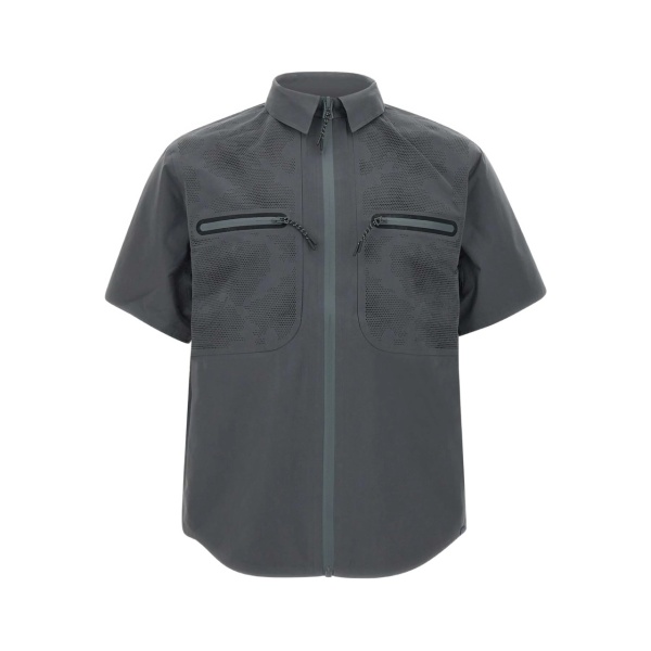 zip-up shirt