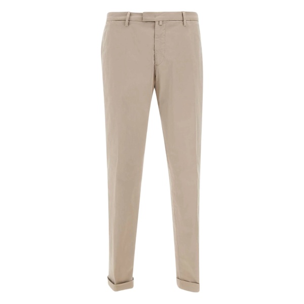 belt loops turn-up trousers