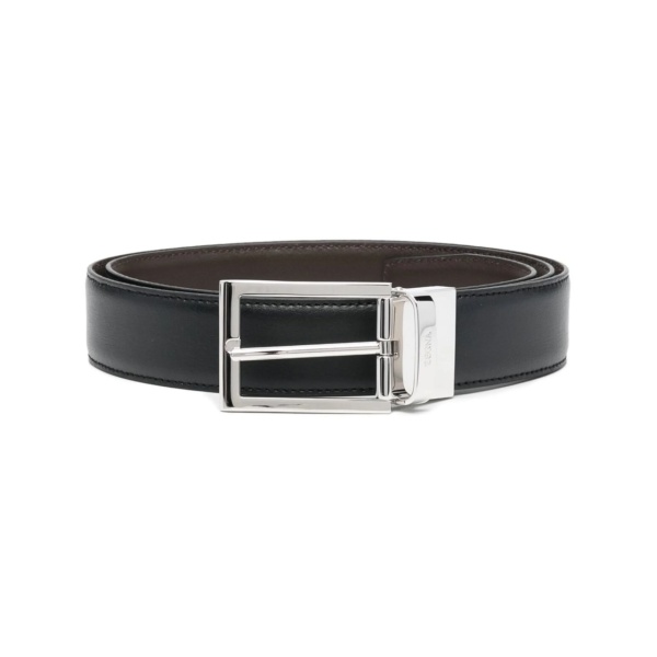 buckle-fastening leather belt
