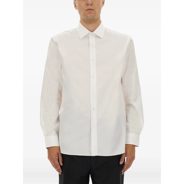buttoned shirt