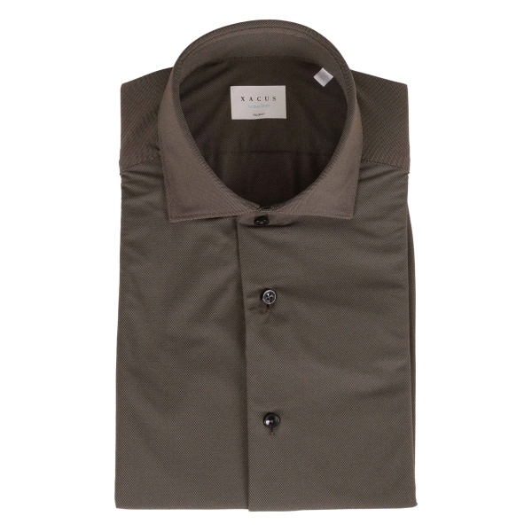 buttoned shirt