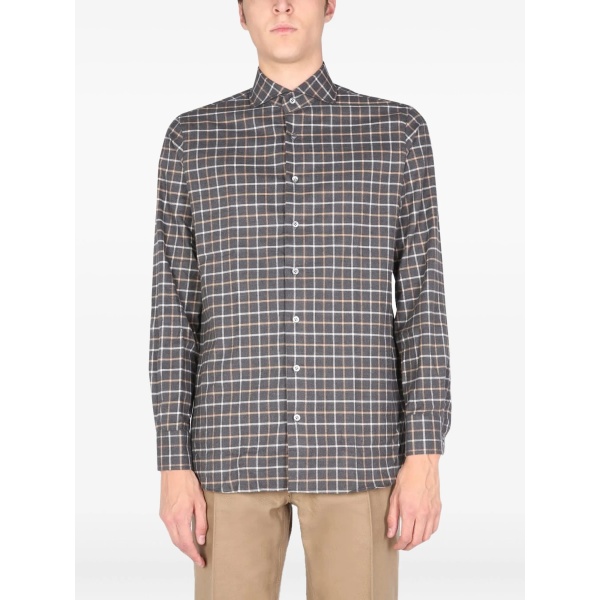 checked-pattern shirt