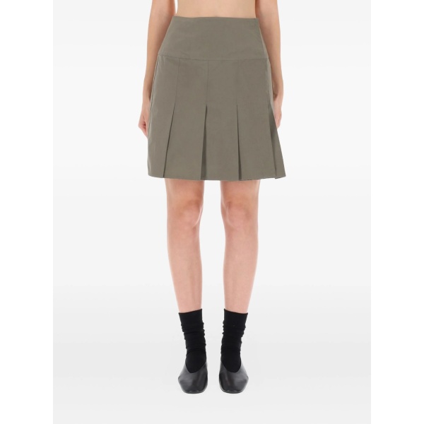 pleated mini skirt