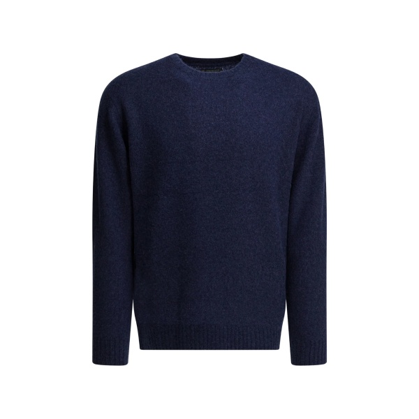 round neck knitwear