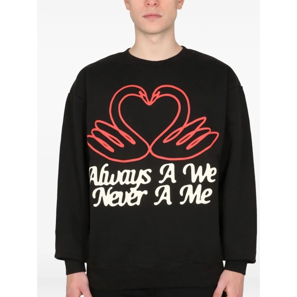 swan-graphic sweatshirt