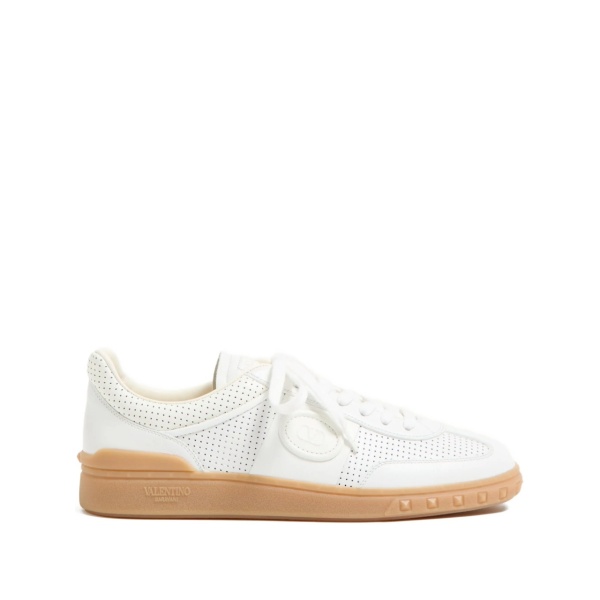 Upvillage sneakers