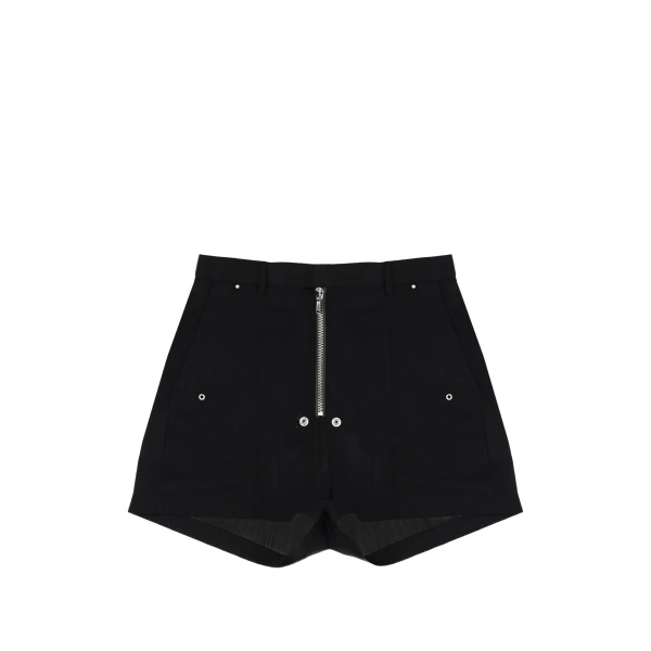 zip fastening shorts