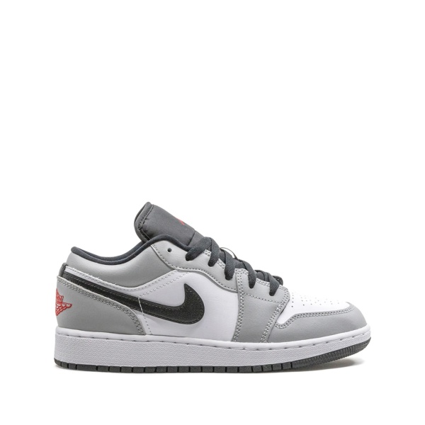 Air Jordan 1 Low "Light Smoke Grey" sneakers