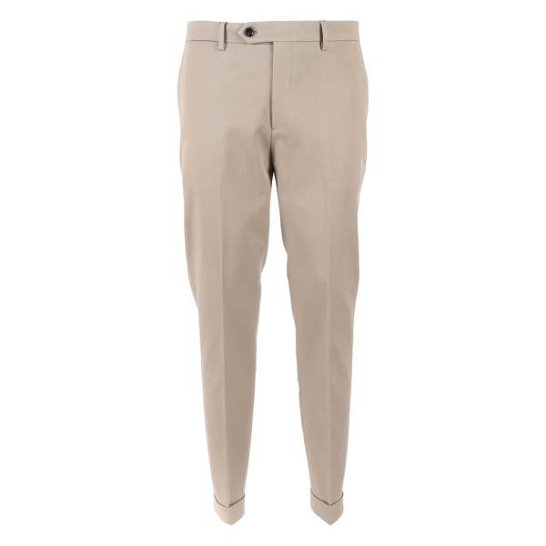 buttoned straight-leg trousers