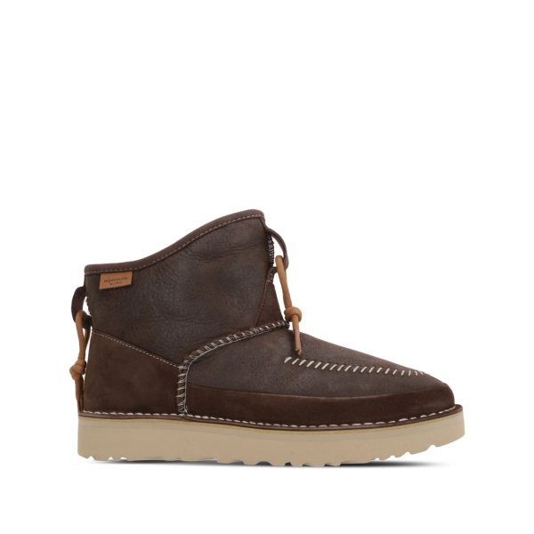 Campfire boots