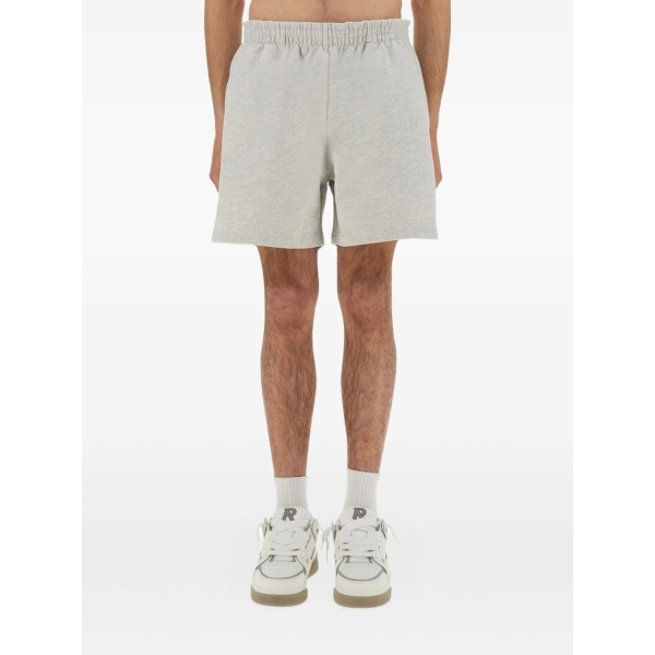 elasticated-waist shorts