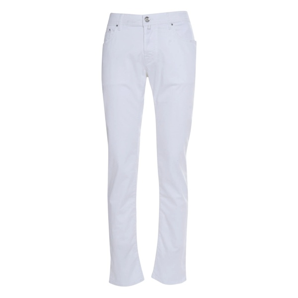 five-pocket jeans