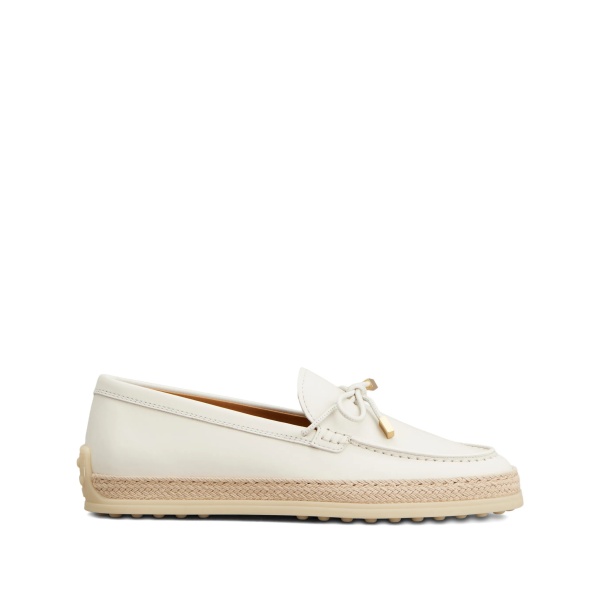 lace-detail loafers