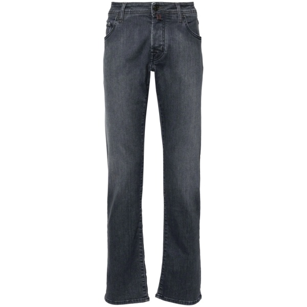 Nick jeans