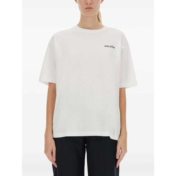 short-sleeve crew-neck T-shirt