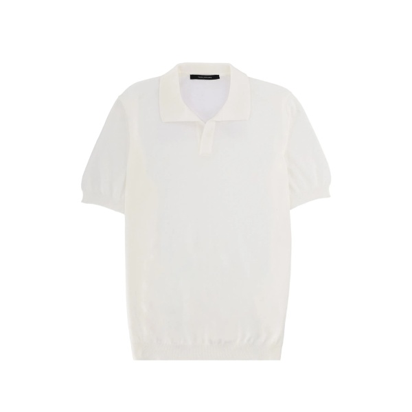 short-sleeve T-shirt