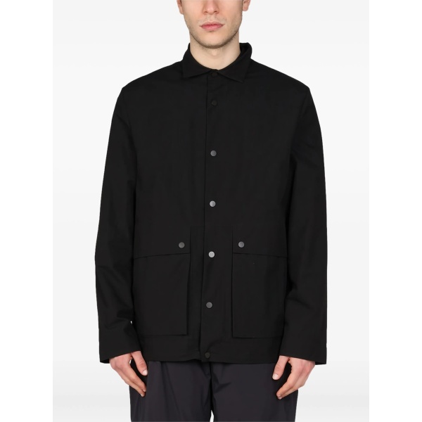 snap-buttons jacket