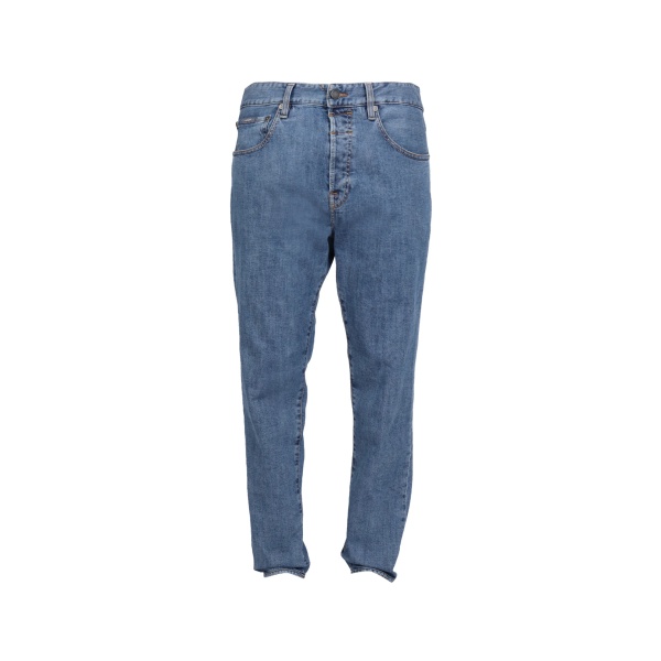 tapered jeans