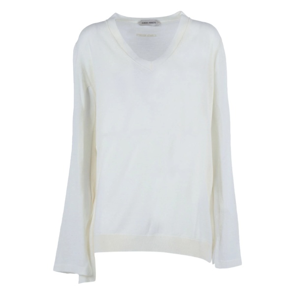 V-neck long-sleeve sweater