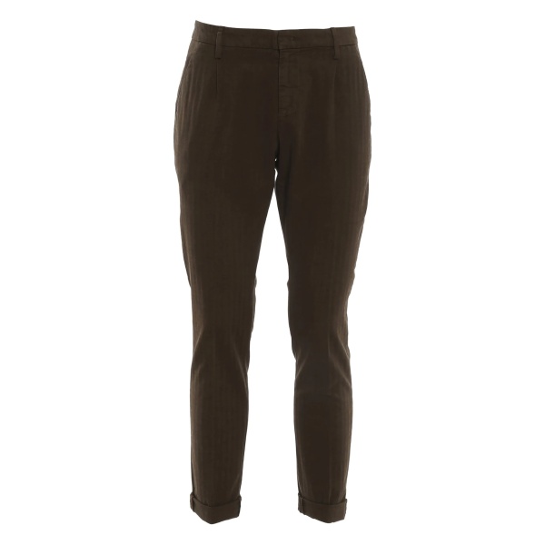 welt-pocket cuffed trousers