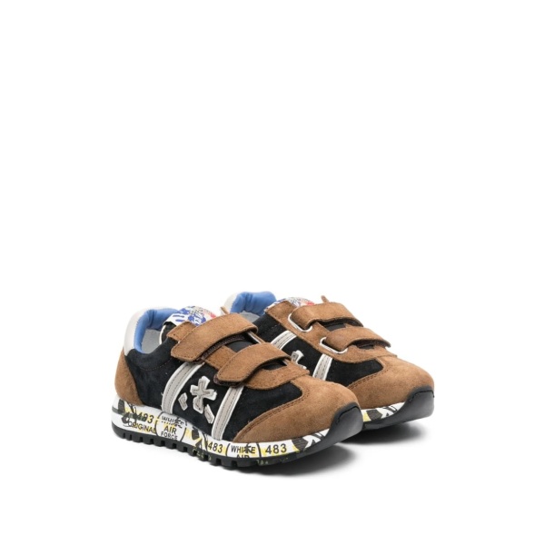 appliqué strap trainers