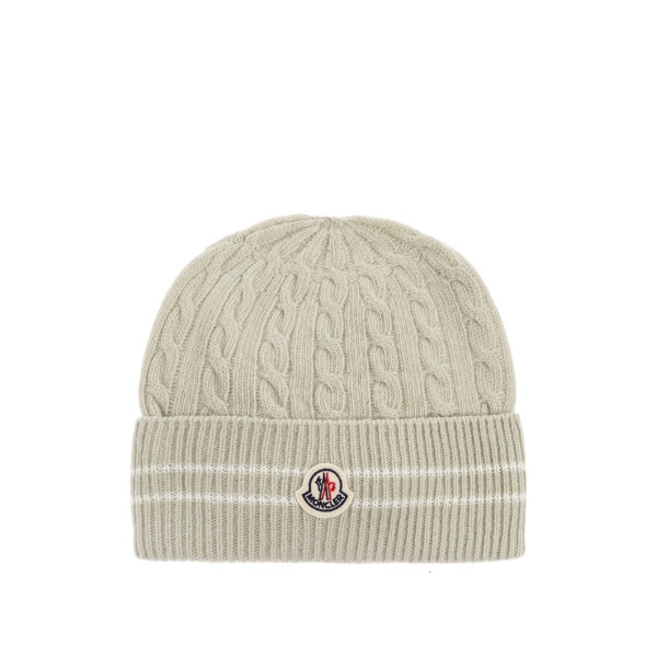 cable-knit wool hat