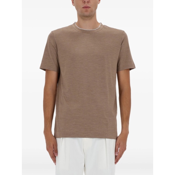 camel trim T-Shirt