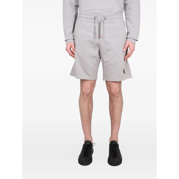 drawstring-logo shorts
