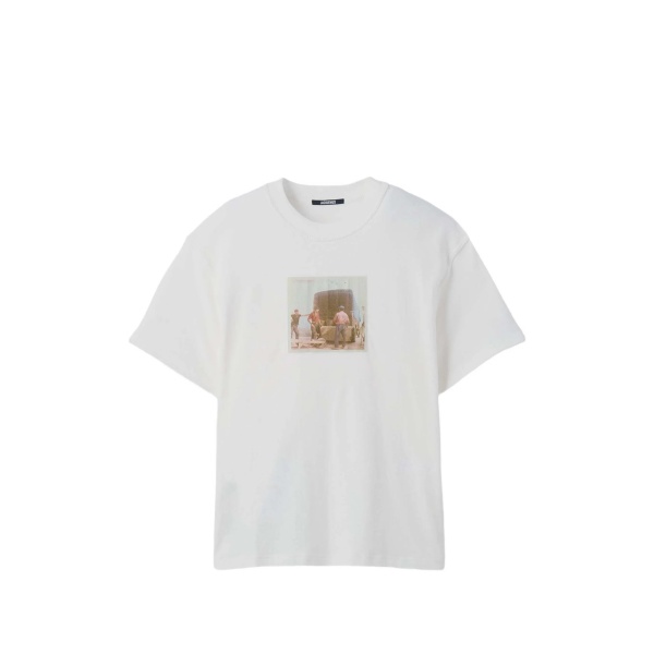 graphic T-shirt