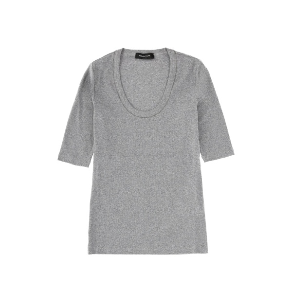 grey T-shirt