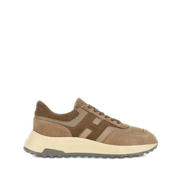 Hyperlight suede sneakers