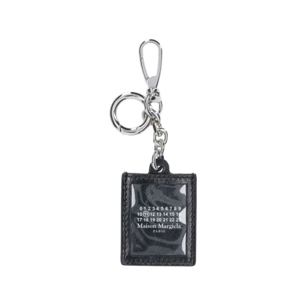 logo-detail keyring