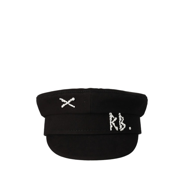 logo-embellished hat