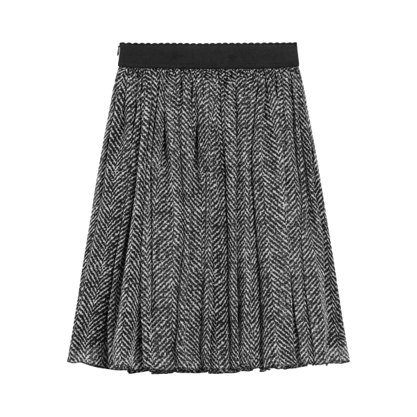 pleated skirt